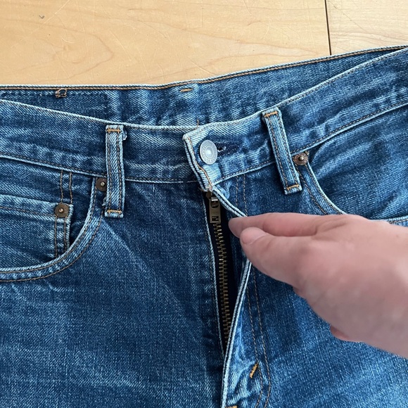 90’s Selvedge Levi’s 502 Big E, Made in Japan, Talon Zip - Picture 4 of 8